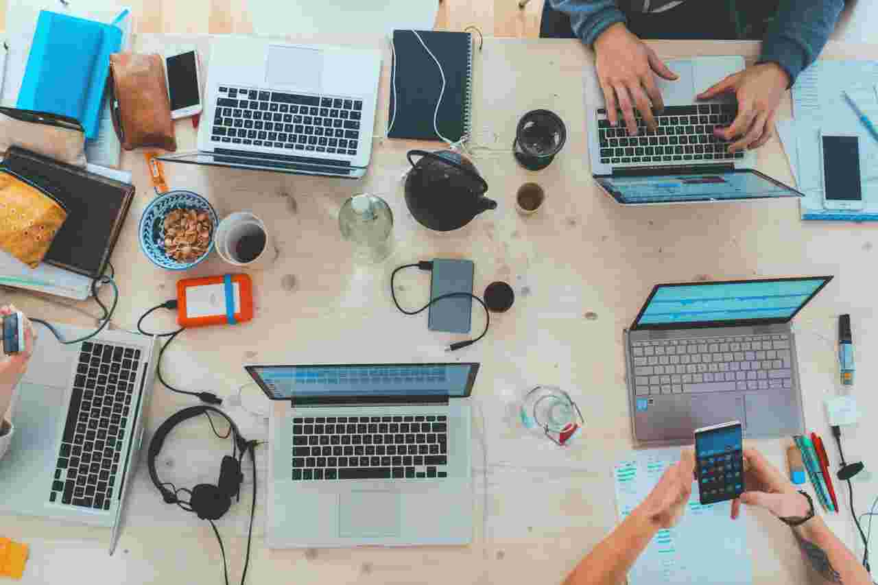 The Role of Teachers in the Age of Technology